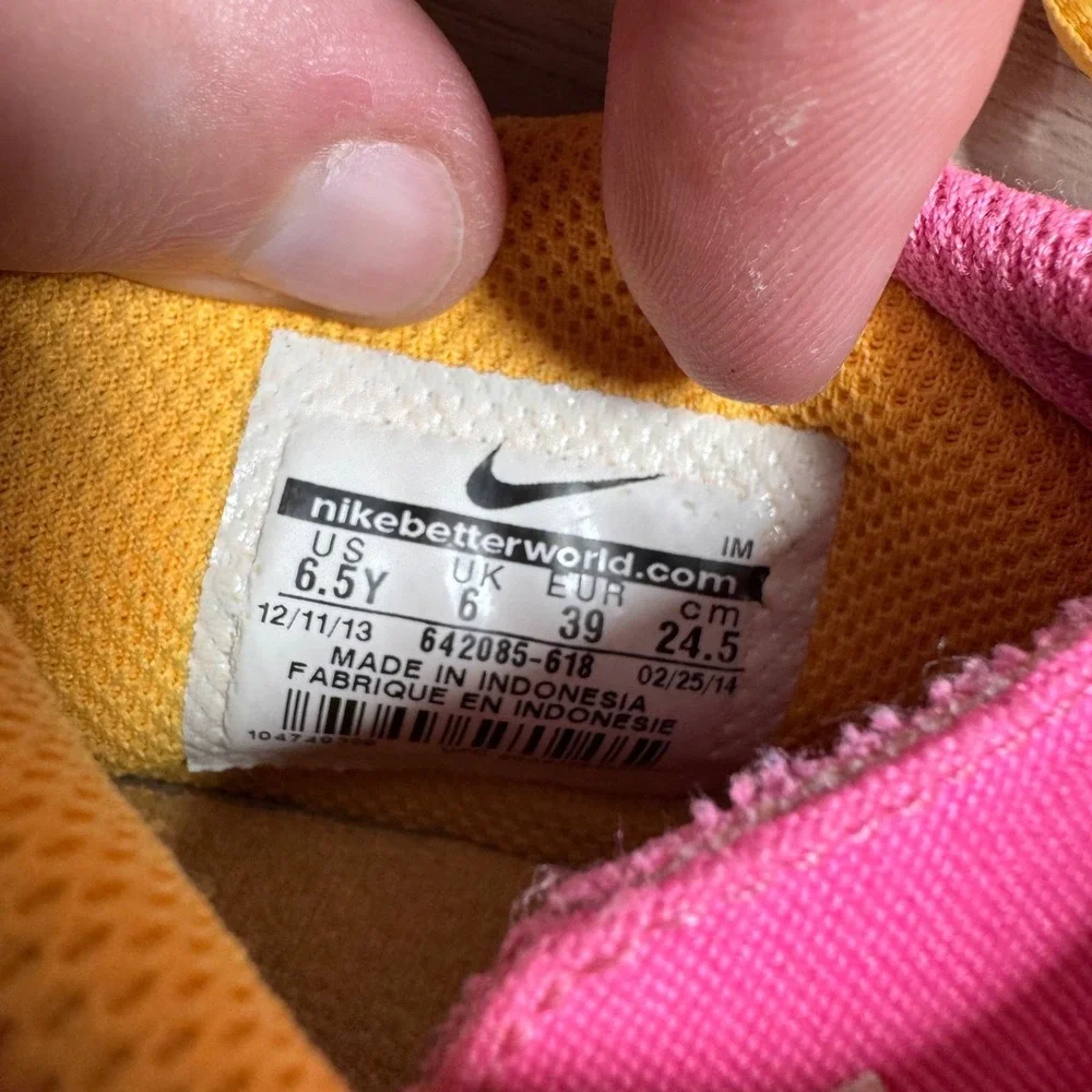 Nike Suketo 2 Canvas GS KD Youth 6.5Y Pink Yellow Low Top Sneaker 642085-618